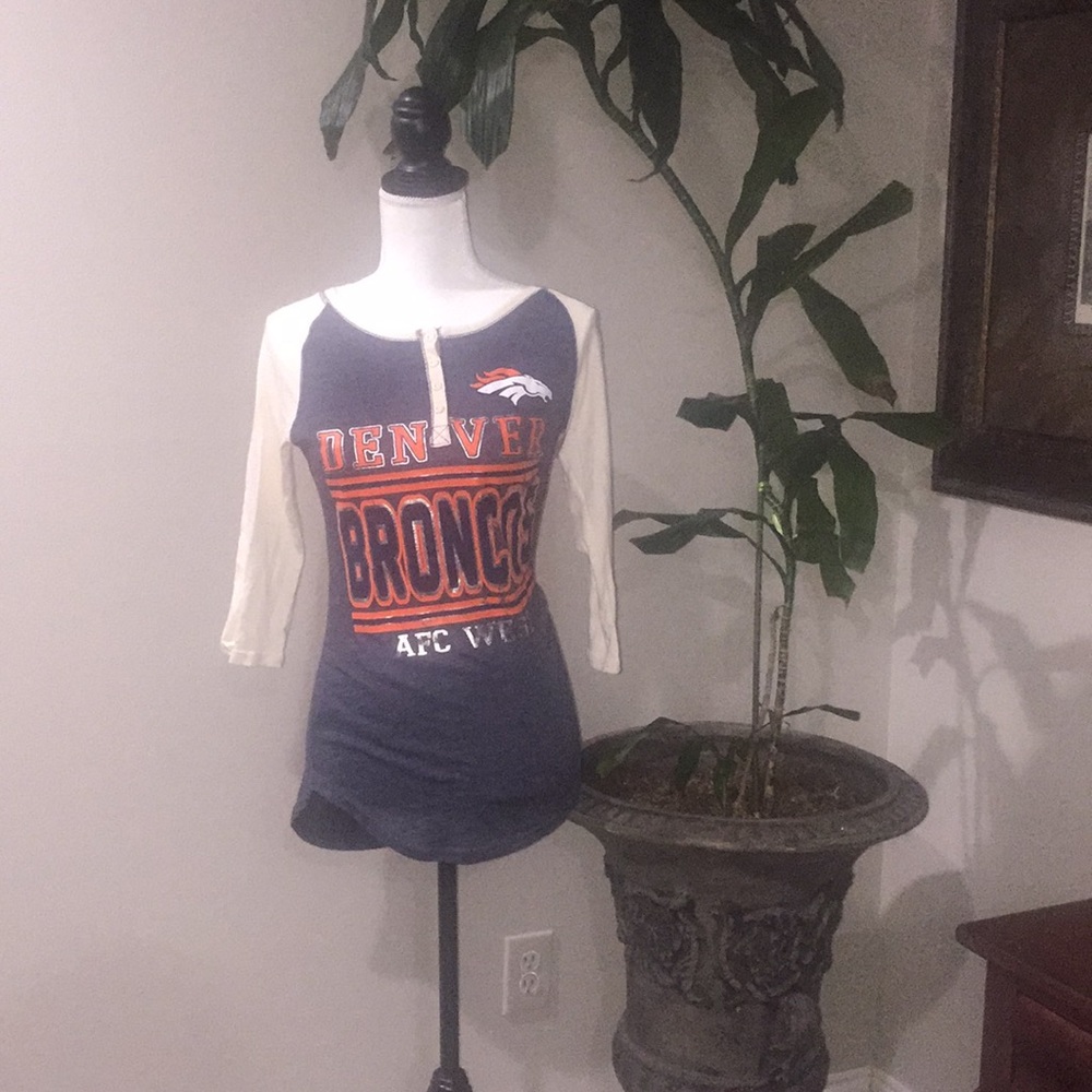NWT Denver Broncos Juniors Raglan 3/4 Sleeve Shirt